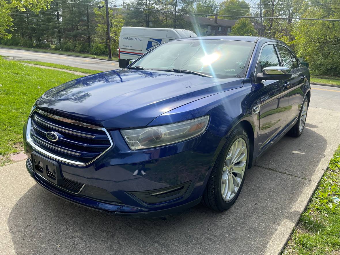 2014 Ford Taurus for Sale by Owner in Cincinnati, OH 45238