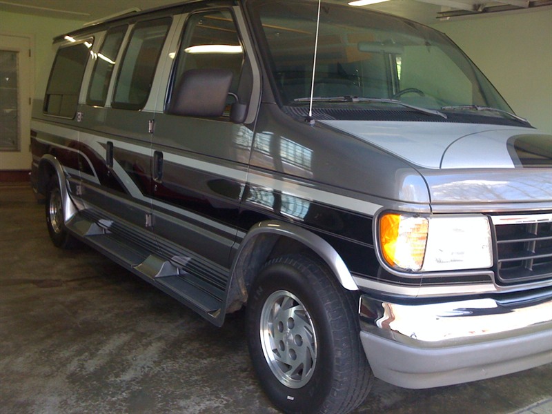 1992 Ford e 150 coversion van - Classic Car - Wellsville, OH 43968