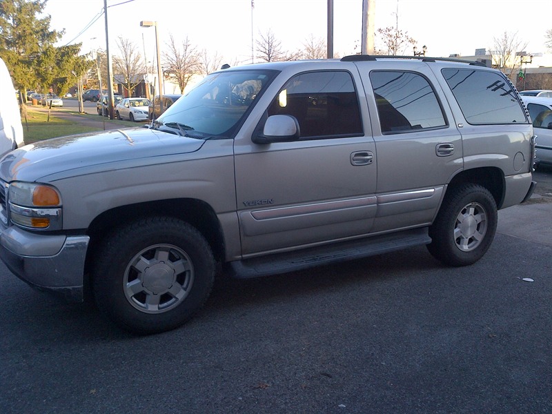 2004 GMC Yukon SLT for Sale by Owner in Lakewood, NJ 08701