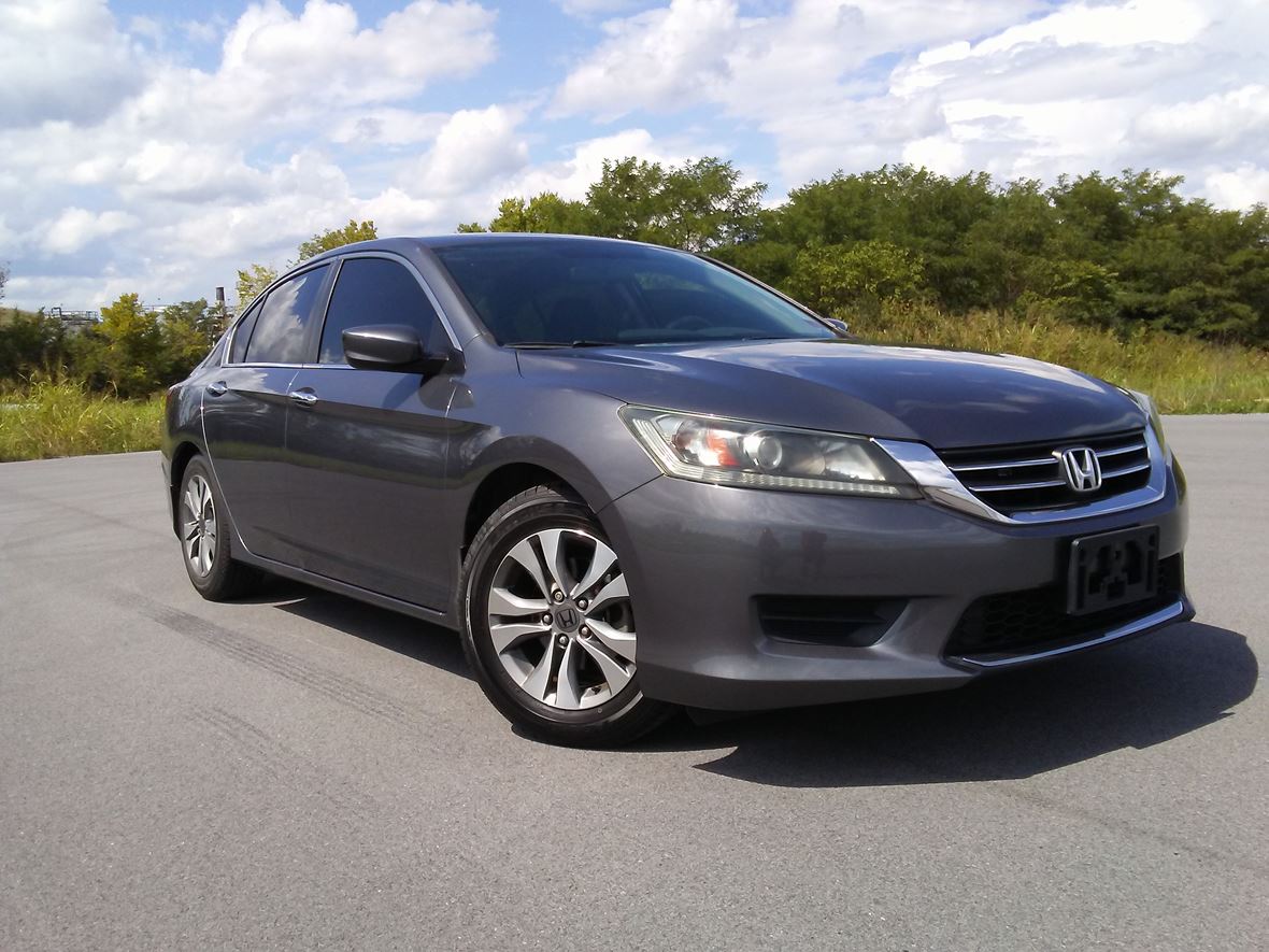 2013 Honda Accord - Private Car Sale in Inwood, WV 25428